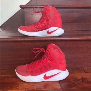2016 Nike hyperdunk basketball shoes